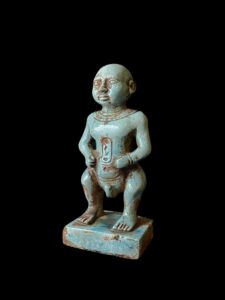 Ancient Egyptian dwarf statue made of Flamestone - Image 3