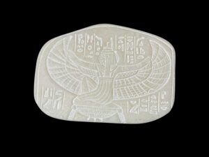 Egyptian Goddess Isis wall relief, wall hanging relief for Goddess Isis the Goddess of love. Wall plate for Isis - Image 3