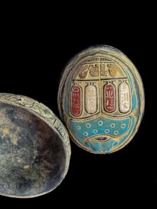 Egyptian Scarab Box: Pharaonic Jewelry Holder - Image 3