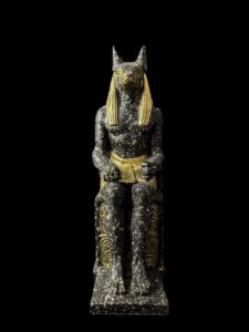Handcrafted Egyptian God Anubis Statue: Afterlife Decor - Image 3