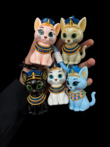 Ancient Egyptian Goddess Bastet bag charm, pharaonic cat key chain cover. - Image 3