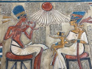 Ancient Egyptian Royal Devotion - Akhenaten's Family Worshipping the Sun God Atun , Akhenaton family - Image 3