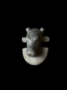 Ancient Egyptian Apis Cow Amulet: Rare Museum Statue - Image 3