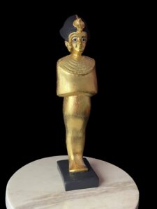 Egyptian King Tutankhamun Statue: Museum Replica - Image 3