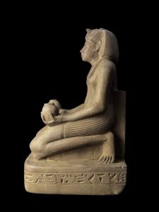 Thutmose III Statue: Egyptian Pharaoh Museum Replica - Image 3