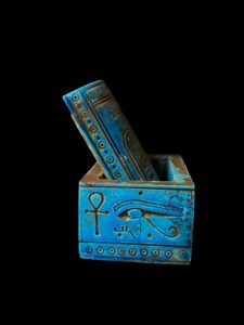 Egyptian Scarab Box: Ancient Inscription, Ankh Key Design - Image 4