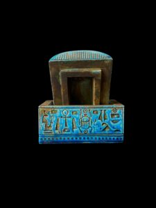 Egyptian Scarab Box: Ancient Inscription, Ankh Key Design - Image 4