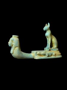 Egyptian Goddess Bastet Statue with Isis: Home Decor Figurine - Image 4