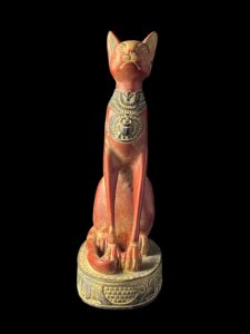 Egyptian Cat Goddess Bastet Statue: Ancient Art Figurine - Image 4
