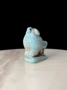 Porcelain Egyptian Baboon Statue: Museum Replica - Image 4