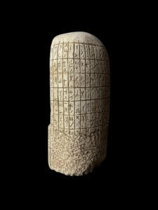 Babylon law code of Hammurabi - Akkadian Cuneiform Mesopotamian art / sculpture - Image 4