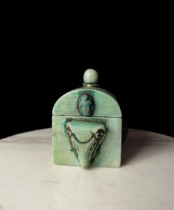 Goddess Hathor magical box with winged Beetle scarab for protection and good luck - Image 4