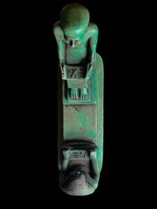 Egyptian King Imhotep transferring knowledge scene statue. - Image 4