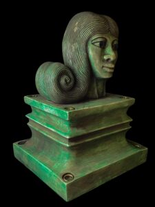 Handcarved Flamestone Egyptian Queen Statue: Ancient Afrocentric Decor - Image 4