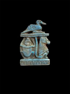 Egyptian Scarab statue, The decorative Good luck scarab in Ancient Egypt. - Image 4