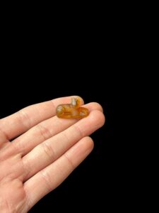 agate stone Bastet Cat Amulet, Egyptian Goddess Pendant - Image 4