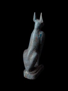 Handcrafted Flame Stone Anubis Statue: Egyptian Decor - Image 4