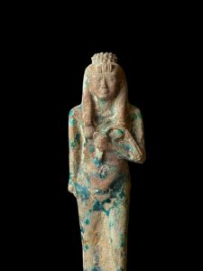 Queen Tuya Statue: Rare Egyptian Statuette - Image 4