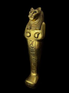 Gold Leaf Sekhmet Statue: Egyptian Goddess Decor - Image 4