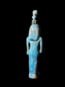 Handcarved Flamestone Egyptian Queen Statue: Rare Ancient Model - Image 4