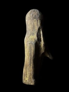 Antique Chinese Wood Statue: 250-Year-Old Vintage Art - Image 4