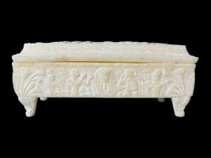 Egyptian Jewelry Box: Pharaonic Scarab Design - Image 4