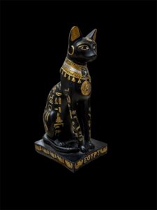 Large Ancient Egyptian Goddess Bastet statue, Home decor statues made in Egypt - Image 4