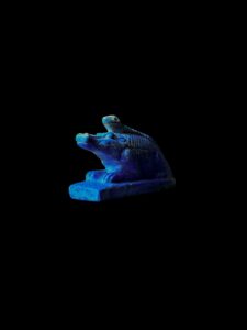 Lapis Lazuli Sobek Amulet: Egyptian Crocodile God Pendant - Image 4