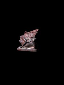 Goddess Unut Amulet: Egyptian Jasper Wenut Statue with Horus - Image 4