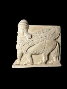 Mesopotamia art for Lamassu statue - Assyrian winged bull relief sculpture amulet - Image 4