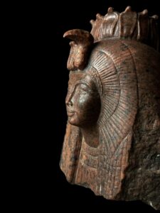 Granite Queen Tuya Statue with Cobra Crown - Image 4