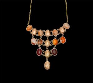 Egyptian Scarab Pectoral Necklace: Ancient Egypt Style - Image 4