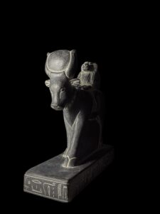 Egyptian Apis & Thoth Statue: Rare Museum Replica - Image 4