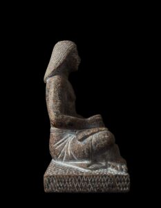 Handmade Seated Egyptian Scribe Statue: Ancient Decor - Image 4