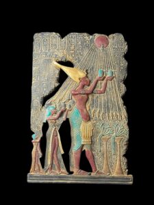 Ancient Egyptian Royal Devotion - Akhenaten's Family Worshipping the Sun God Atun - Image 4