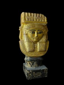 Large Goddess Hathor Statuette, Statue for the Egyptian Goddess Venus - Image 4