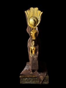 Goddess Hathor Statue with Amenhotep II: Egyptian Museum Replica - Image 4