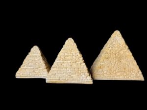 Stone Pyramids of Giza Replica: Egyptian Decor - Image 4