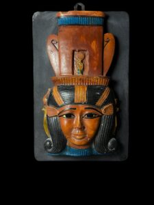 Wall decor Goddess Hathor Statuette, winged Scarab symbol for protection - Image 4