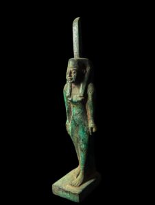 Vintage Maat Statue: Egyptian Goddess of Justice - Image 5