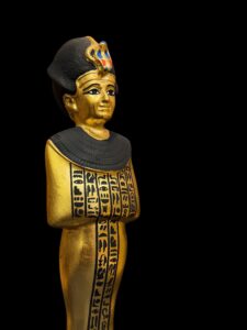 Egyptian King Ramses II Statue: Ancient Artifact Replica - Image 5