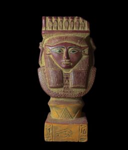 Large Goddess Hathor Statuette, Statue for the Egyptian Goddess Venus - Image 5