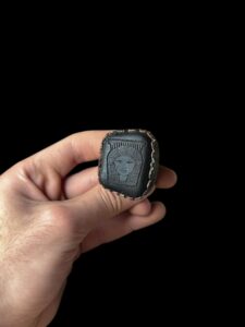 Vintage Egyptian Goddess Hathor Ring: Bronze Protection Ring - Image 5