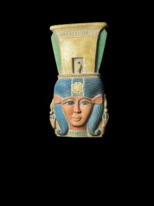 Handmade Goddess Hathor Statuette: Egyptian Venus Statue - Image 5