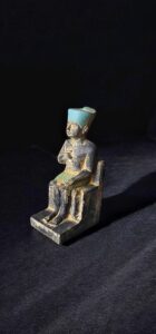 King Khufu Statue: Egyptian Museum Replica - Image 5