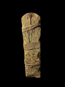 Handmade Goddess Hathor Statuette: Vintage Egyptian Statue - Image 5