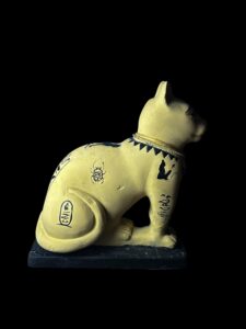 Large Egyptian Bastet Cat Statue: Home Decor Figurine - Image 5