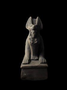 Hand Carved Egyptian God Anubis Statue: Jackal Collectible - Image 5