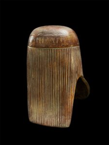 Queen Tuya Mask: Egyptian Decor - Image 5