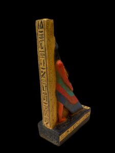 Vintage Goddess Isis statue, unique Isis goddess Statue. Statuette representing Isis and Osiris - Egypt Museum - Image 5